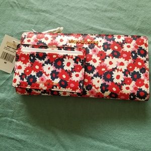 Michael kors Jet set Slim Wallet 7.5"wx3.25"Hx0.5D